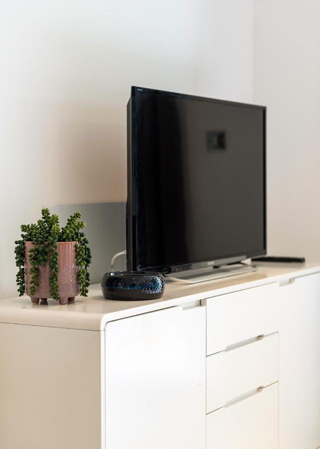 Riverside 2-Bedroom Apartments London Luaran gambar